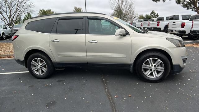 used 2015 Chevrolet Traverse car, priced at $13,000