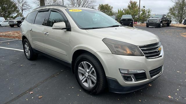 used 2015 Chevrolet Traverse car, priced at $13,000