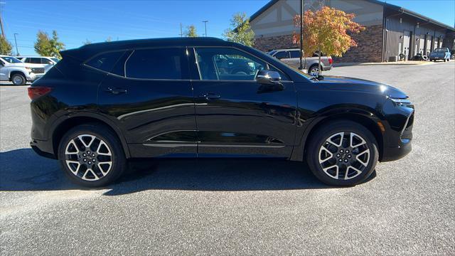 new 2025 Chevrolet Blazer car, priced at $41,127