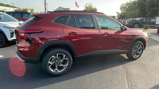 new 2025 Chevrolet Trax car, priced at $23,680