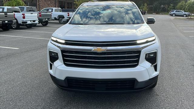 new 2024 Chevrolet Traverse car, priced at $45,525