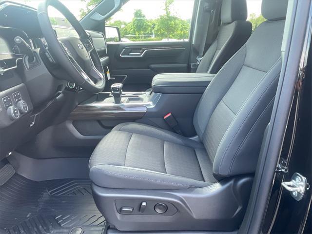 new 2025 Chevrolet Silverado 1500 car, priced at $54,214