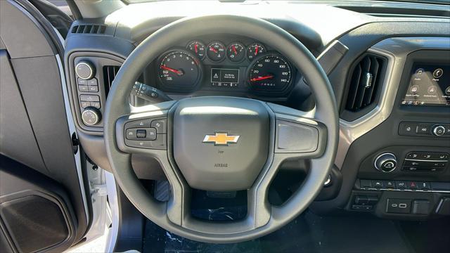 new 2025 Chevrolet Silverado 1500 car, priced at $43,198