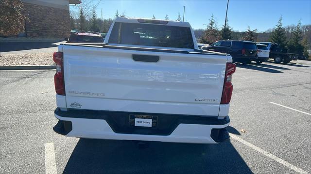 new 2025 Chevrolet Silverado 1500 car, priced at $43,198