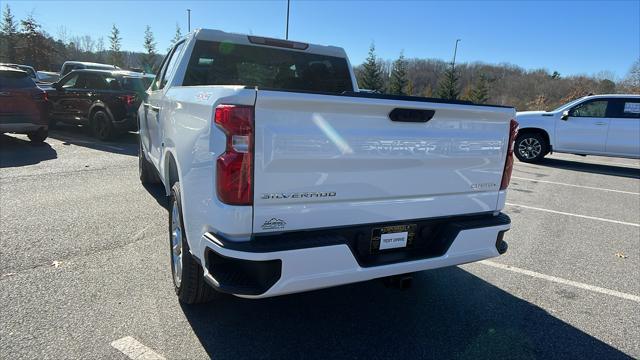 new 2025 Chevrolet Silverado 1500 car, priced at $43,198