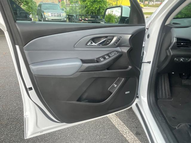 used 2020 Chevrolet Traverse car, priced at $31,422