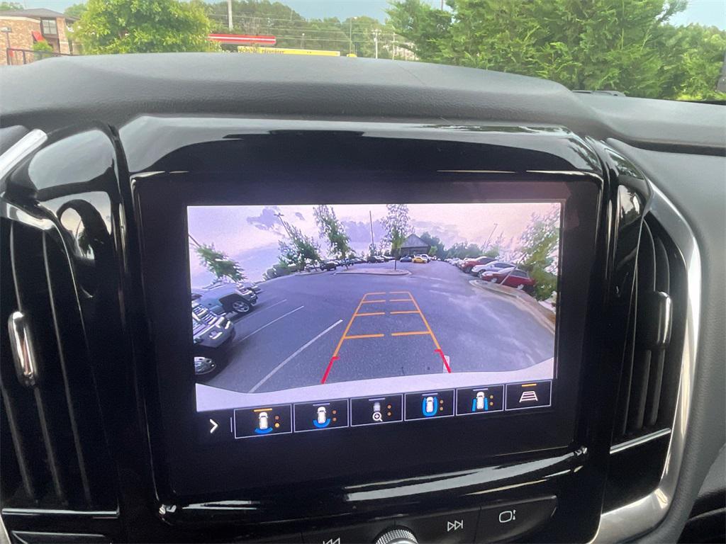 used 2020 Chevrolet Traverse car, priced at $28,483