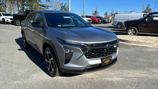 new 2025 Chevrolet Trax car, priced at $27,085