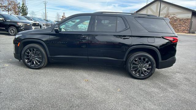 used 2023 Chevrolet Traverse car, priced at $37,988