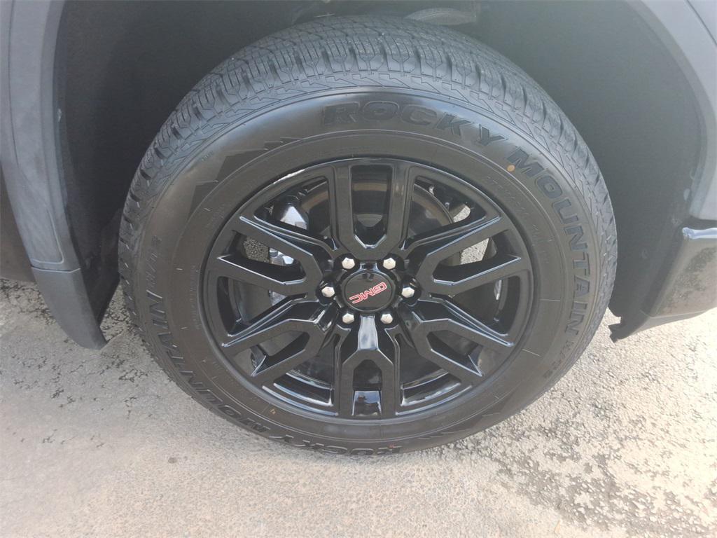 used 2021 GMC Sierra 1500 car, priced at $38,755