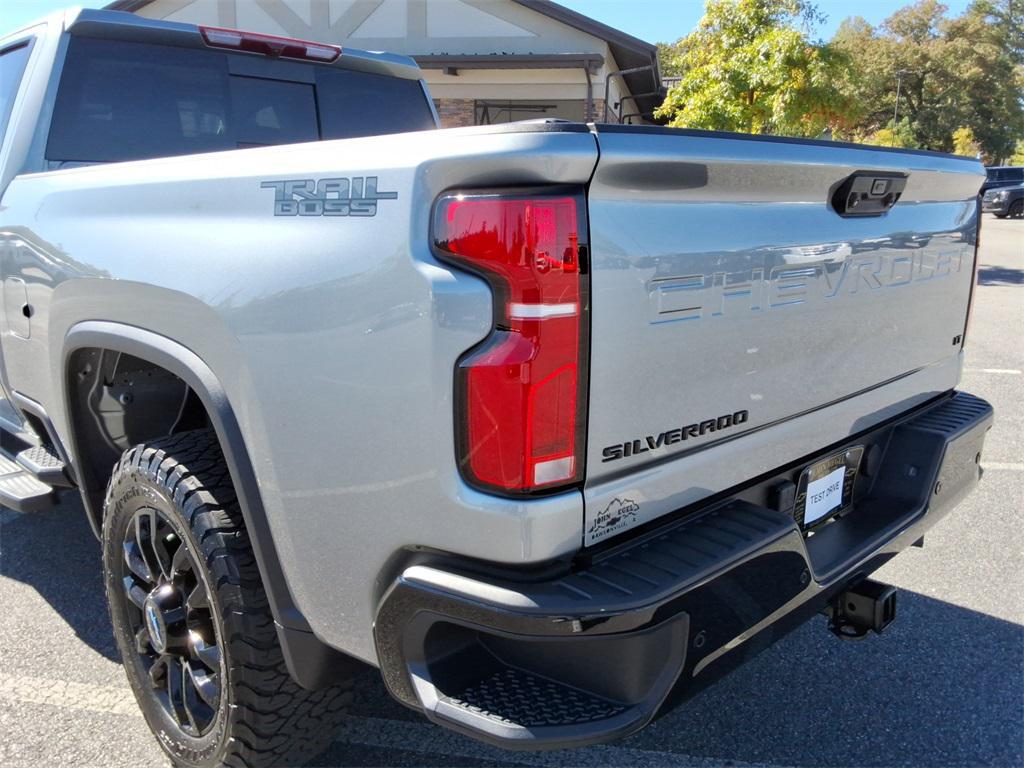 used 2025 Chevrolet Silverado 2500 car, priced at $70,114