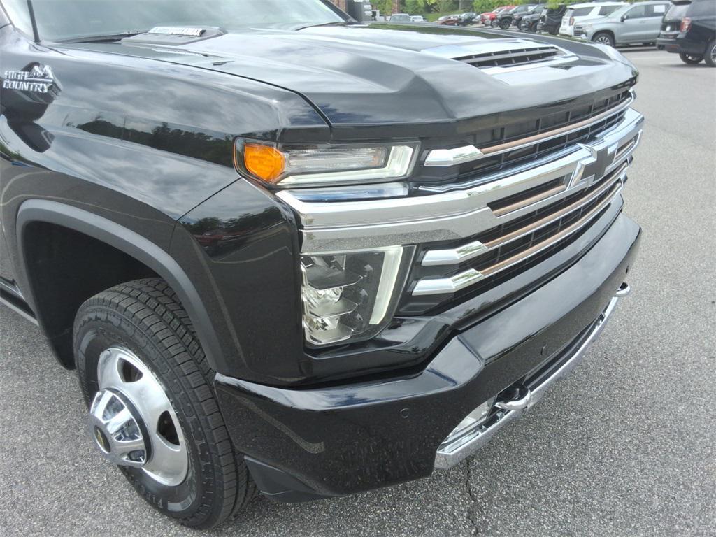 used 2023 Chevrolet Silverado 3500 car, priced at $68,123