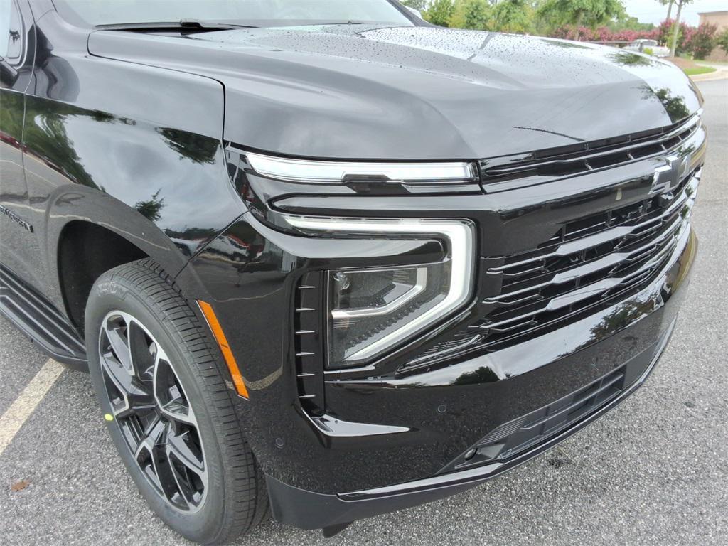 new 2025 Chevrolet Suburban car, priced at $79,930