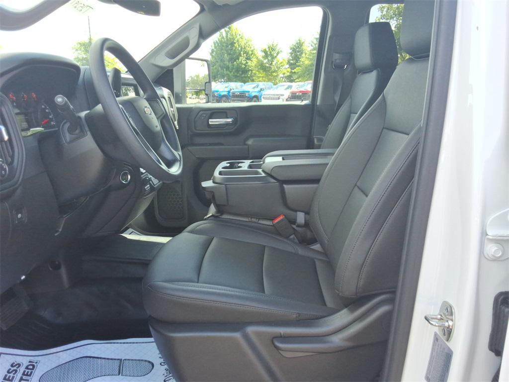 new 2025 Chevrolet Silverado 3500 car, priced at $76,079