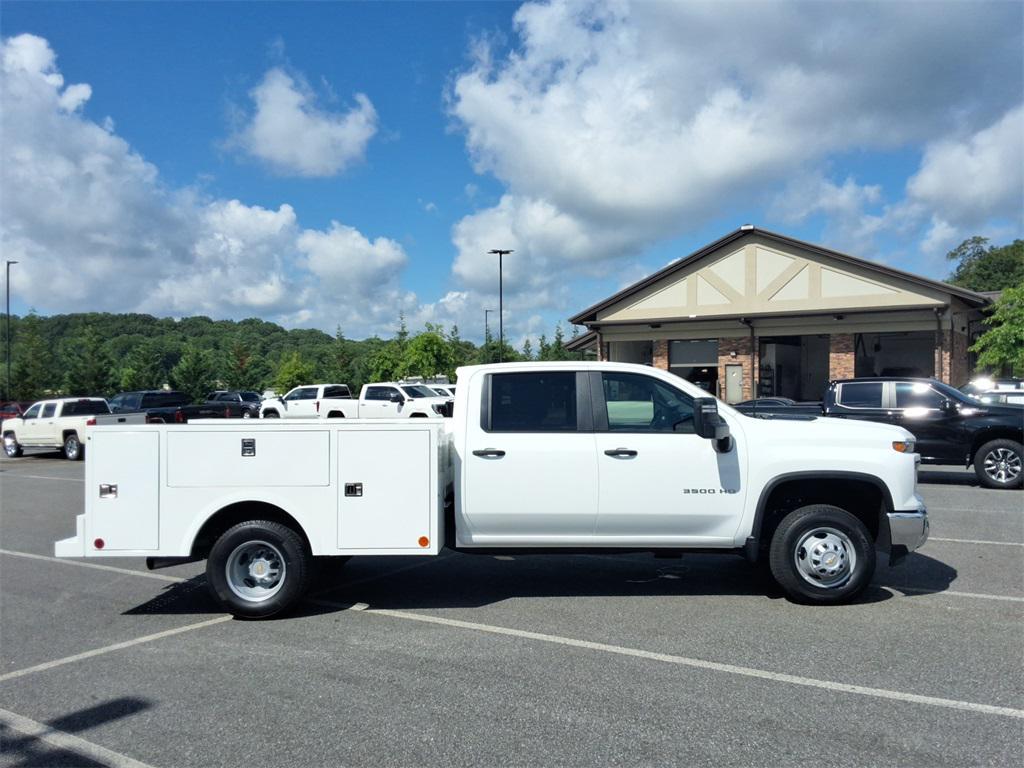 new 2025 Chevrolet Silverado 3500 car, priced at $76,079
