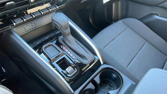 new 2025 Chevrolet Colorado car, priced at $33,519
