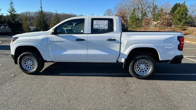 new 2025 Chevrolet Colorado car, priced at $32,700