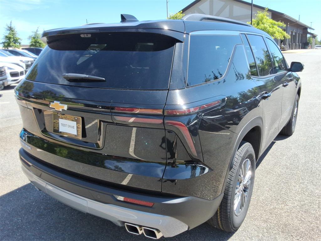 new 2026 Chevrolet Traverse car, priced at $42,563