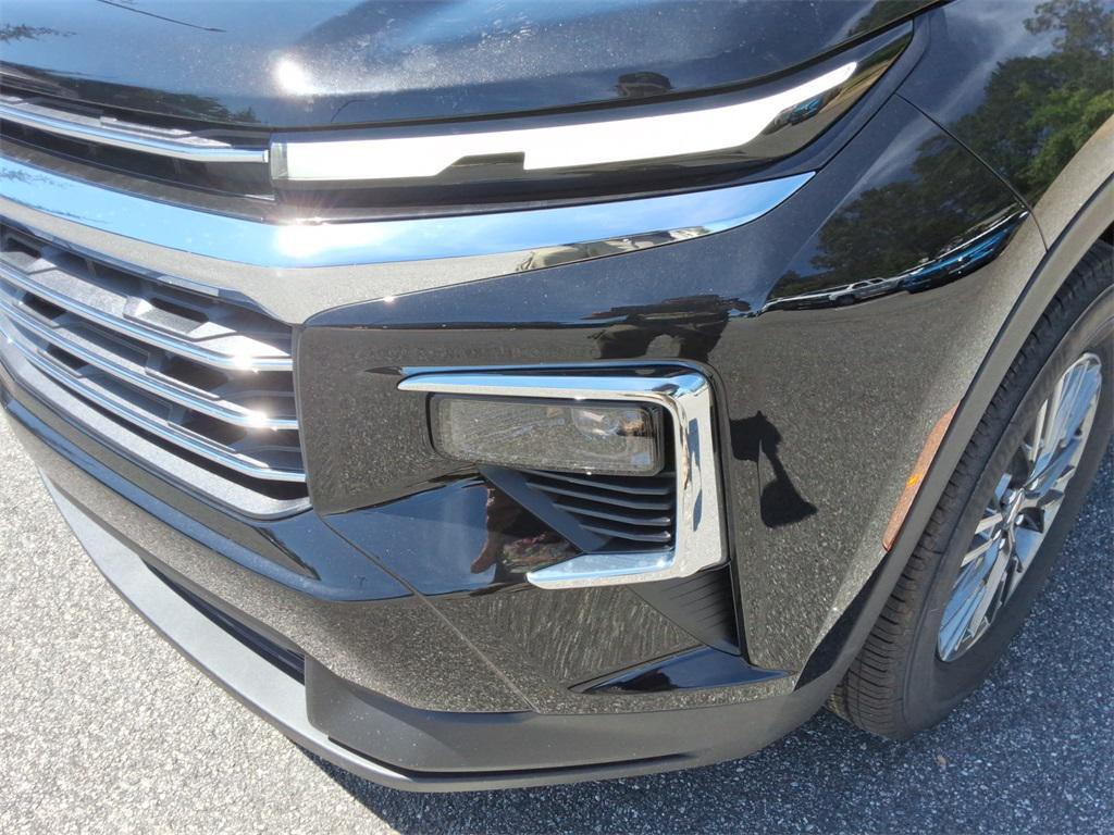new 2026 Chevrolet Traverse car, priced at $42,563