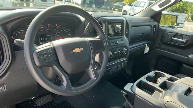 new 2025 Chevrolet Silverado 1500 car, priced at $45,542