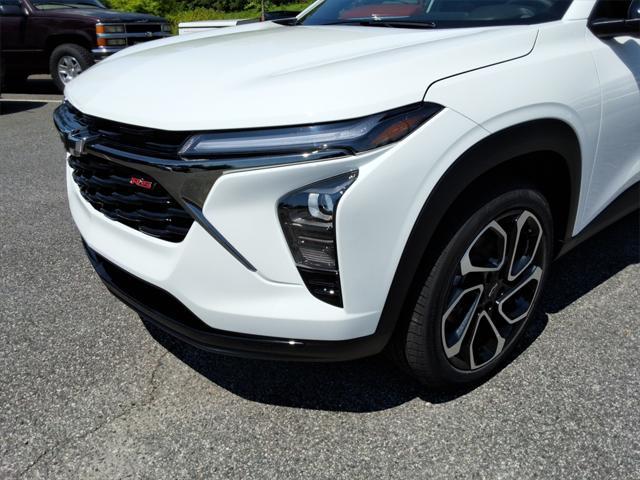 new 2025 Chevrolet Trax car, priced at $25,749