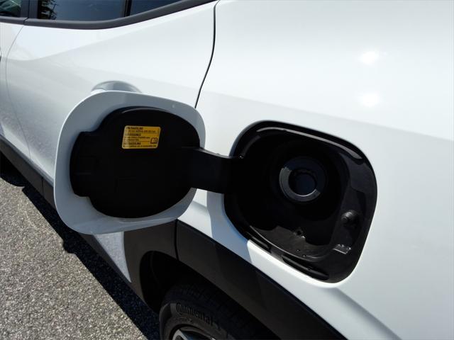 new 2025 Chevrolet Trax car, priced at $25,749