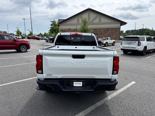 new 2025 Chevrolet Colorado car, priced at $33,619
