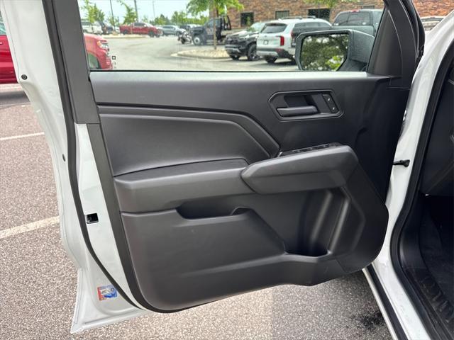 new 2025 Chevrolet Colorado car, priced at $33,619