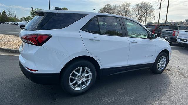 new 2024 Chevrolet Equinox car, priced at $25,574