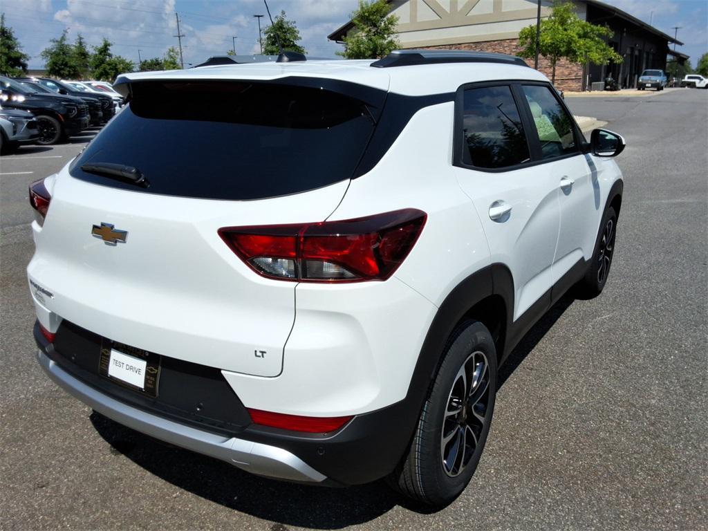 new 2025 Chevrolet TrailBlazer car, priced at $26,218