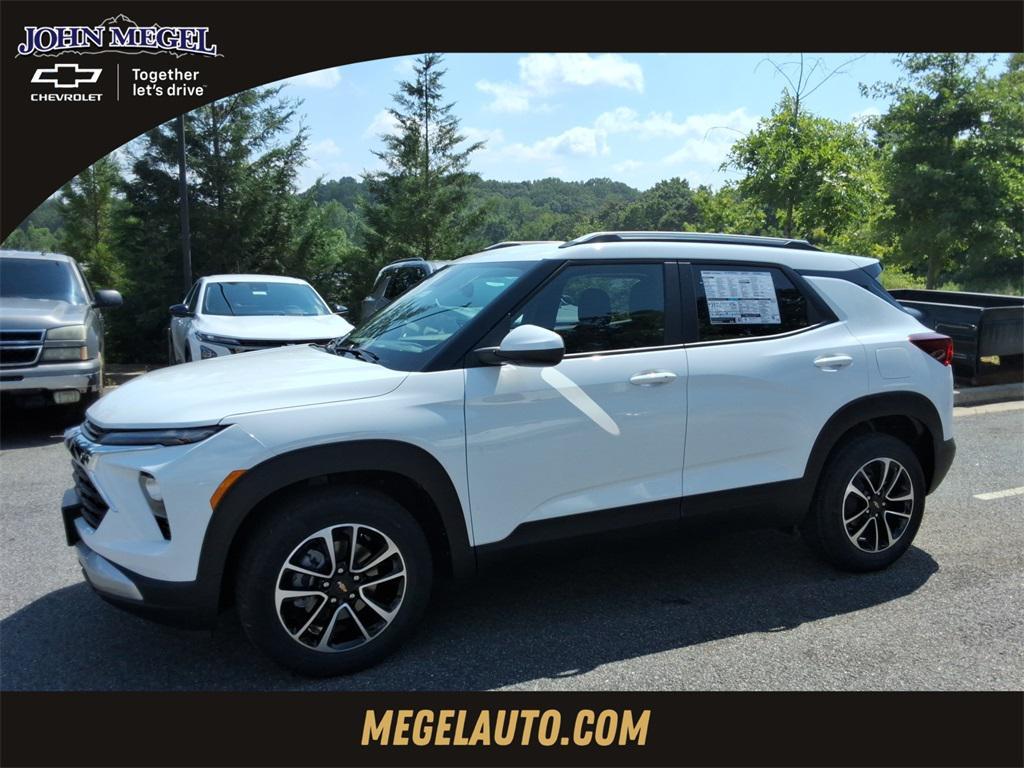 new 2025 Chevrolet TrailBlazer car, priced at $26,718