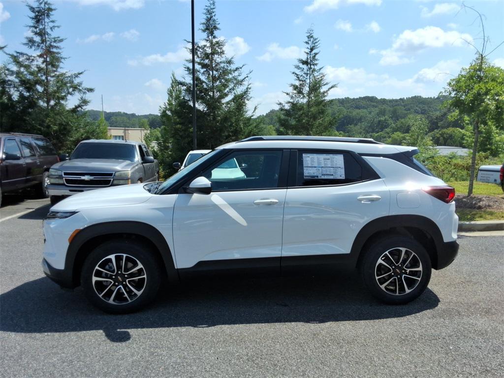 new 2025 Chevrolet TrailBlazer car, priced at $26,218