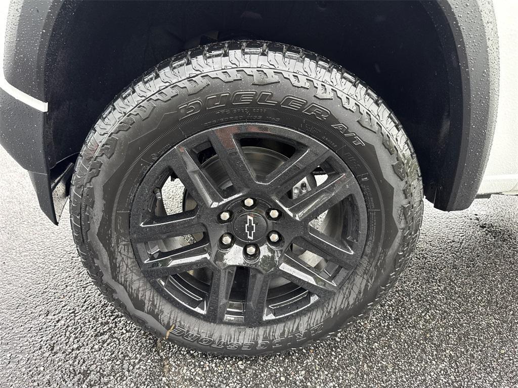 new 2025 Chevrolet Colorado car, priced at $45,797