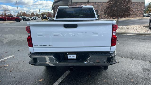 new 2025 Chevrolet Silverado 2500 car, priced at $60,556