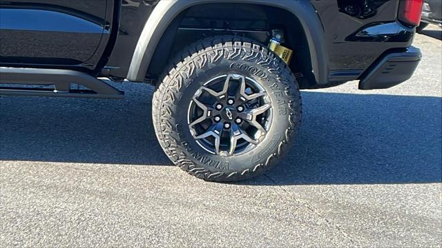 new 2025 Chevrolet Colorado car, priced at $51,105