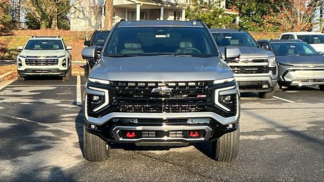 new 2025 Chevrolet Suburban car, priced at $77,625