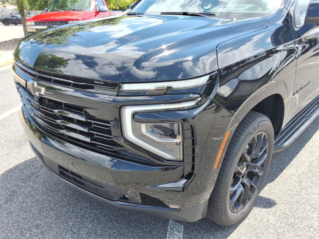new 2025 Chevrolet Suburban car, priced at $87,801