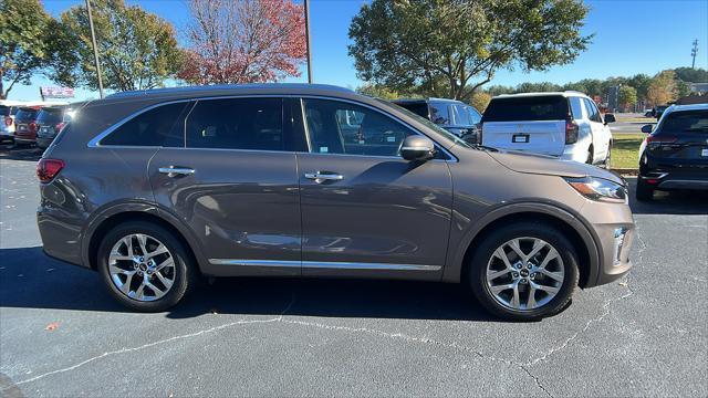 used 2019 Kia Sorento car, priced at $21,599