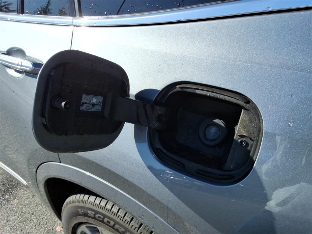 used 2020 Cadillac XT6 car, priced at $22,345