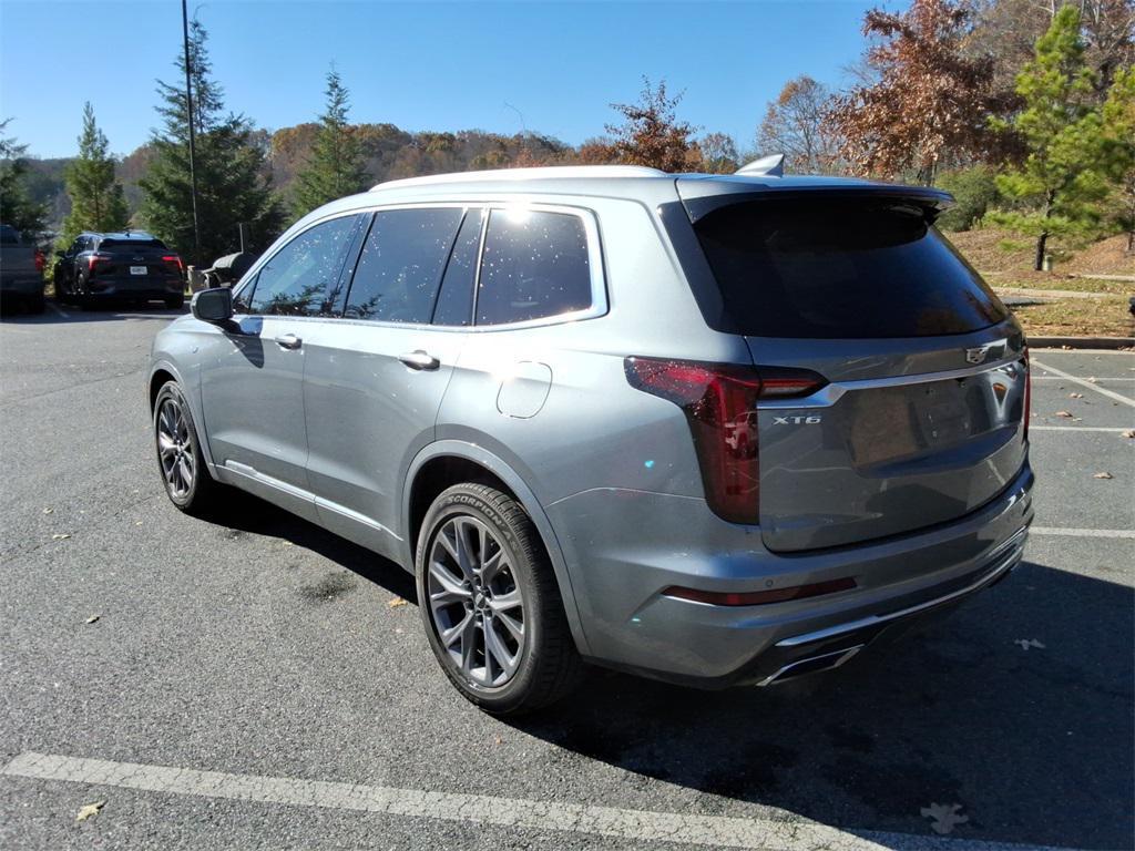 used 2020 Cadillac XT6 car, priced at $22,345