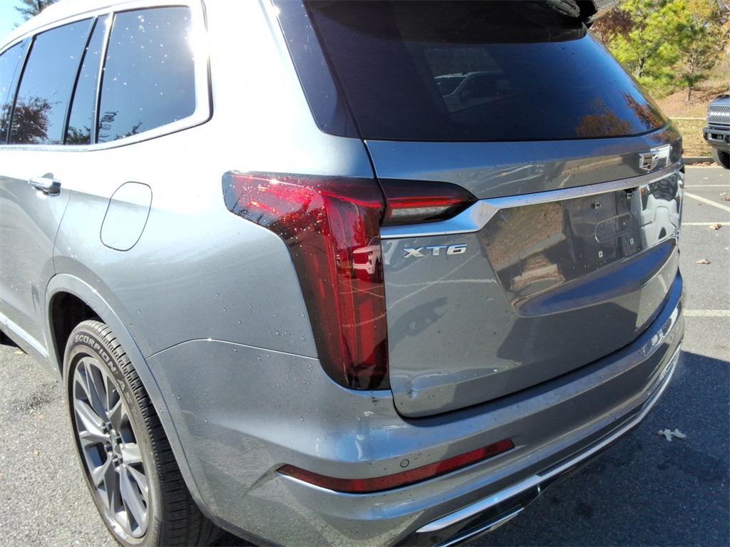 used 2020 Cadillac XT6 car, priced at $22,345