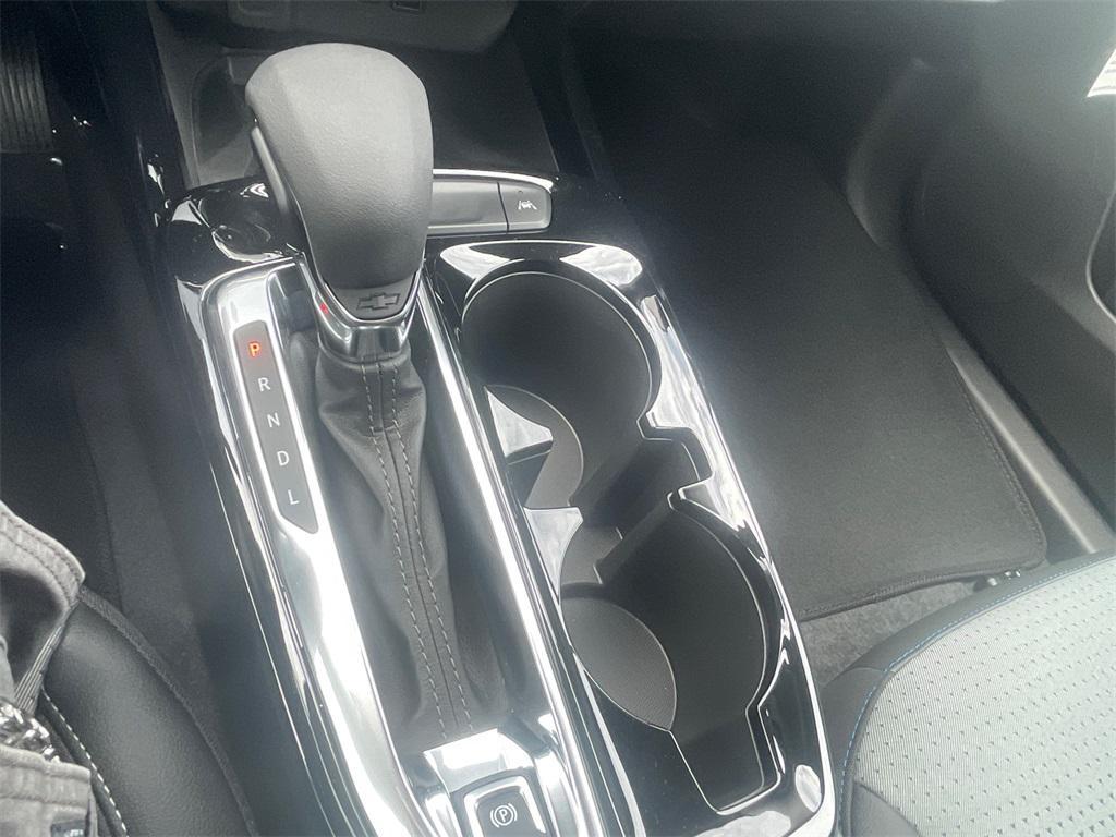 new 2025 Chevrolet Trax car, priced at $25,920