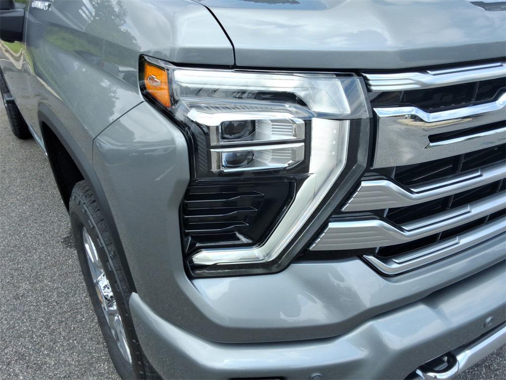 new 2025 Chevrolet Silverado 3500 car, priced at $84,056