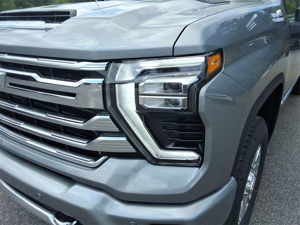 new 2025 Chevrolet Silverado 3500 car, priced at $84,056