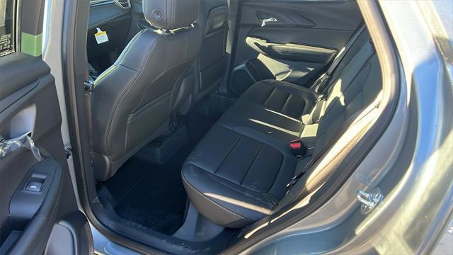 new 2025 Chevrolet TrailBlazer car, priced at $27,666