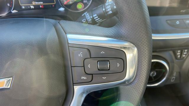 new 2025 Chevrolet Blazer car, priced at $30,985