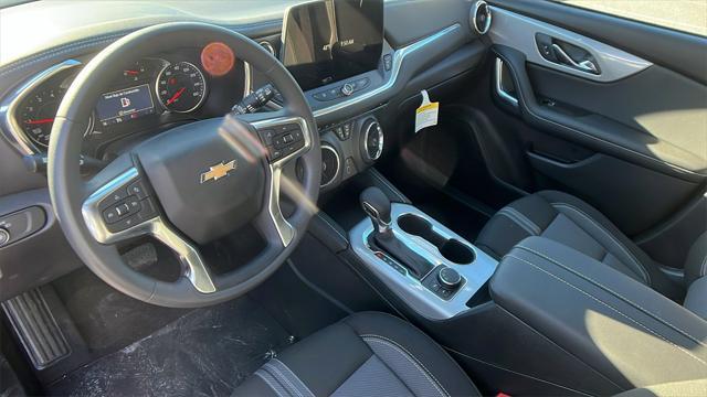 new 2025 Chevrolet Blazer car, priced at $30,985
