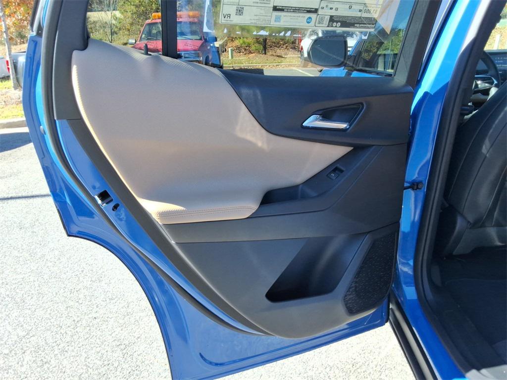 new 2026 Chevrolet Equinox car, priced at $32,379