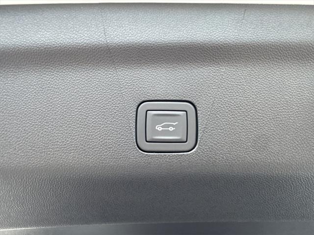 new 2025 Chevrolet Tahoe car, priced at $87,716