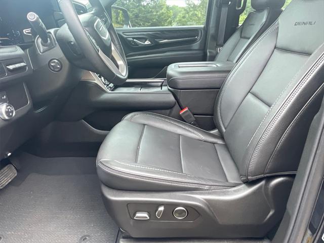 used 2024 GMC Yukon XL car, priced at $71,999